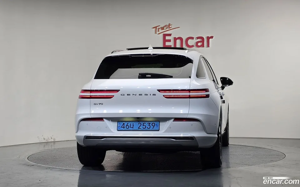 Genesis Electrified GV70 e-AWD 2022 — миниатюра 4