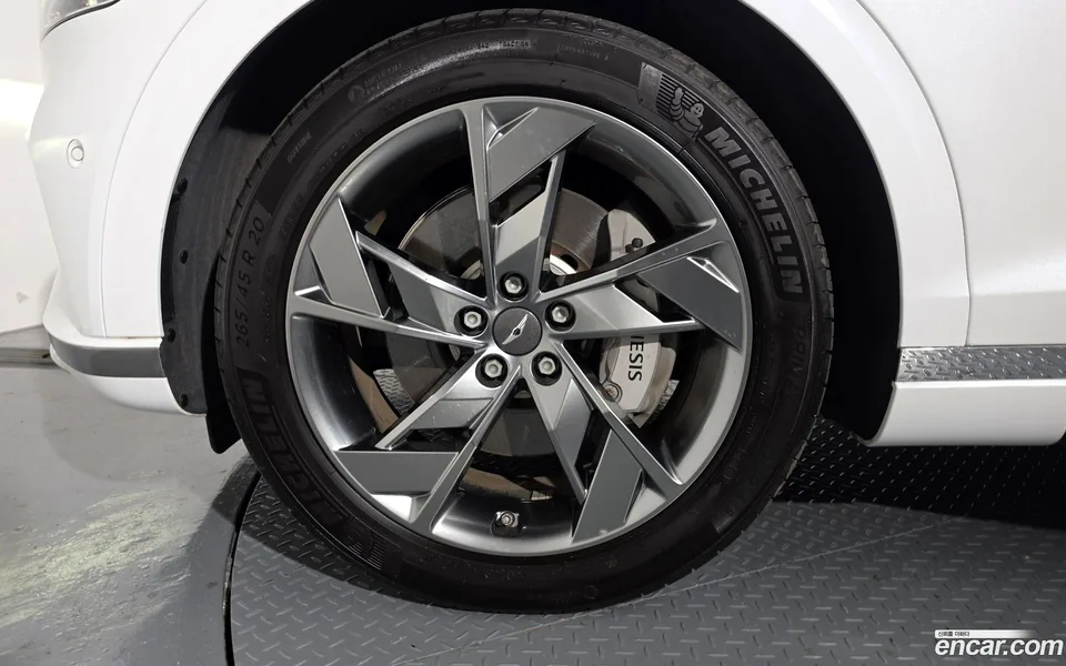 Genesis Electrified GV70 e-AWD 2022 — миниатюра 5