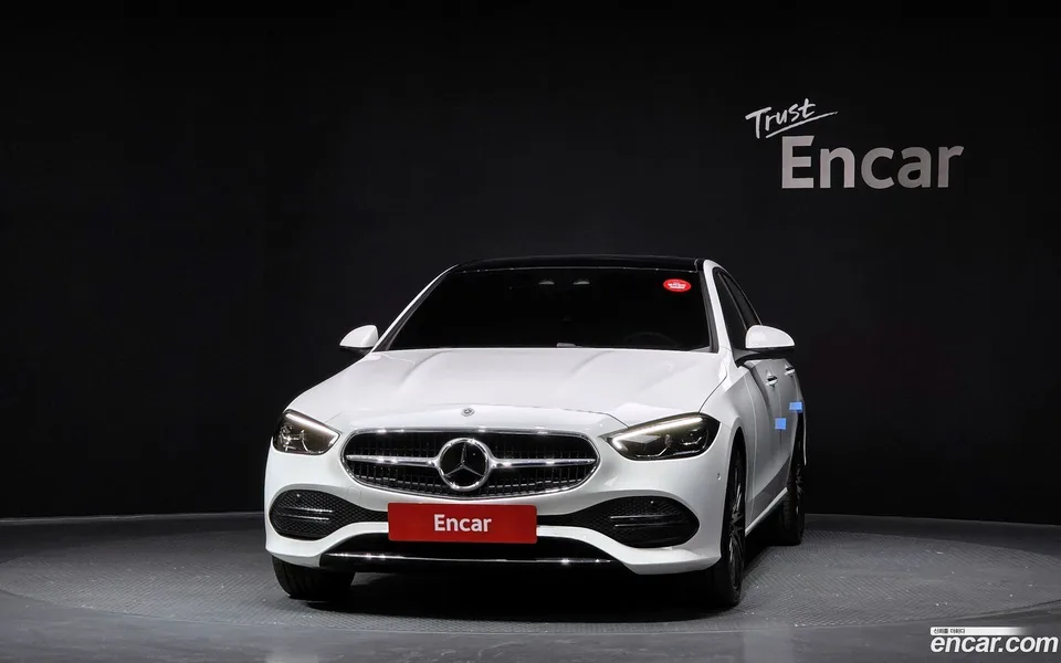Mercedes-Benz C-Class C200 2025 — миниатюра 3