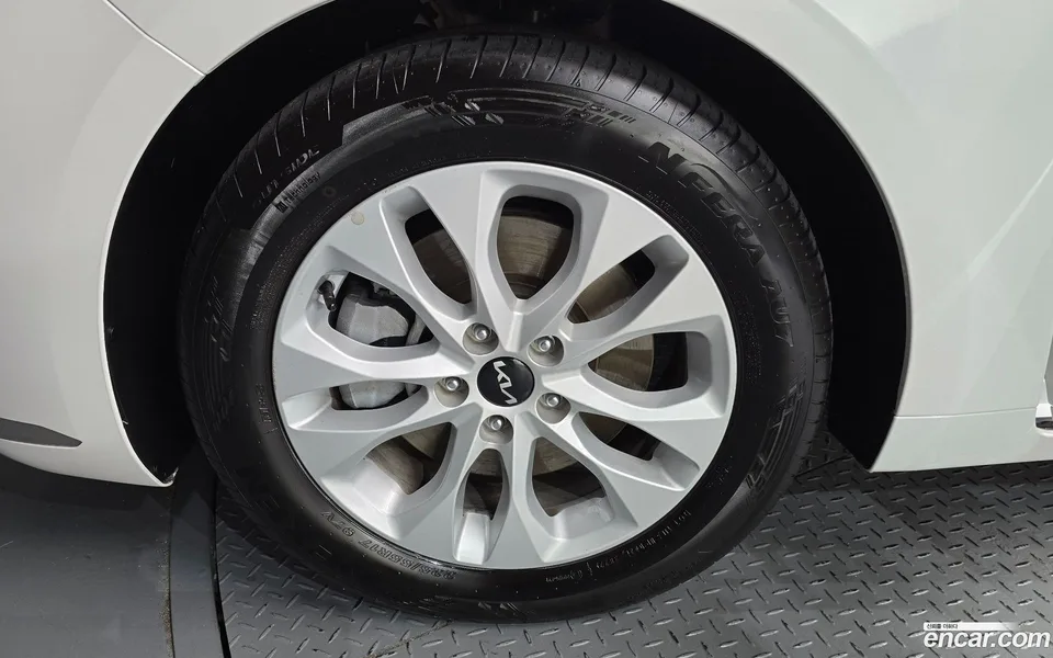 Kia K8 2.5 2WD 2022 — миниатюра 5