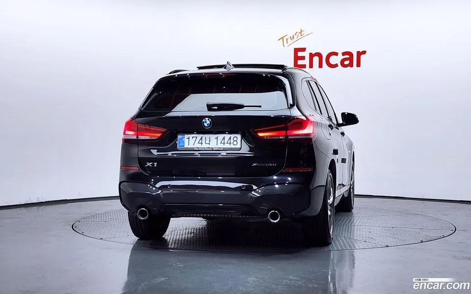 BMW X1 xDrive 20i M 2022 — миниатюра 4