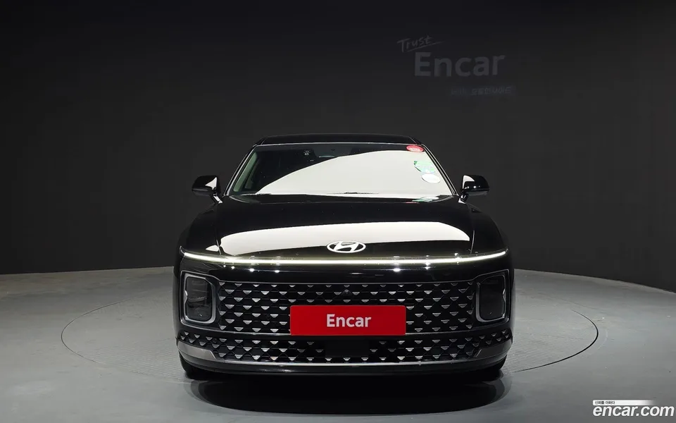 Hyundai Grandeur Hybrid 2022 — миниатюра 3