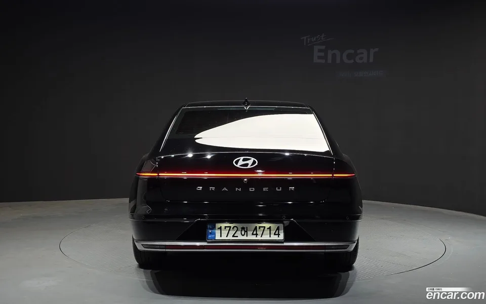 Hyundai Grandeur Hybrid 2022 — миниатюра 4