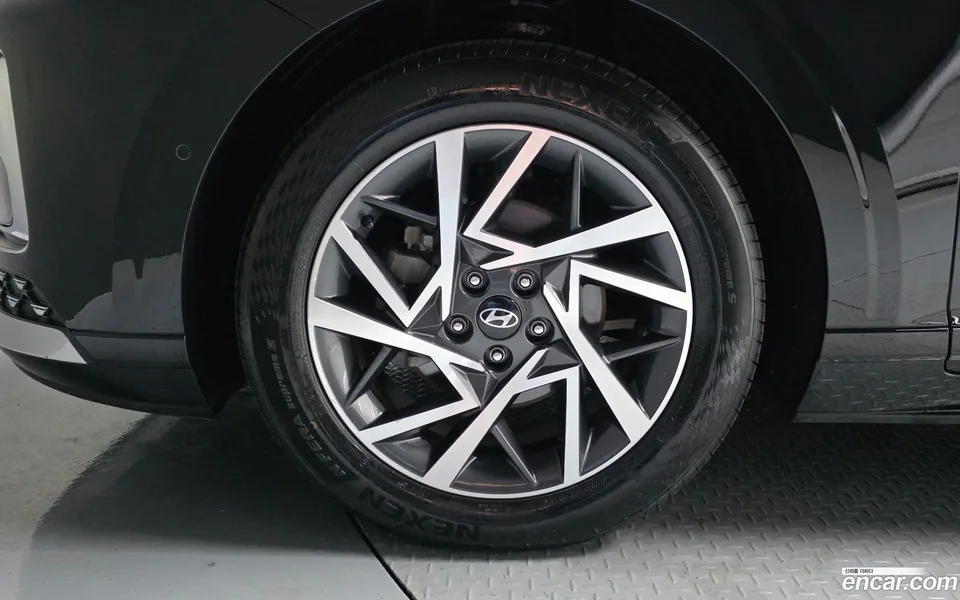Hyundai Grandeur Hybrid 2022 — миниатюра 5