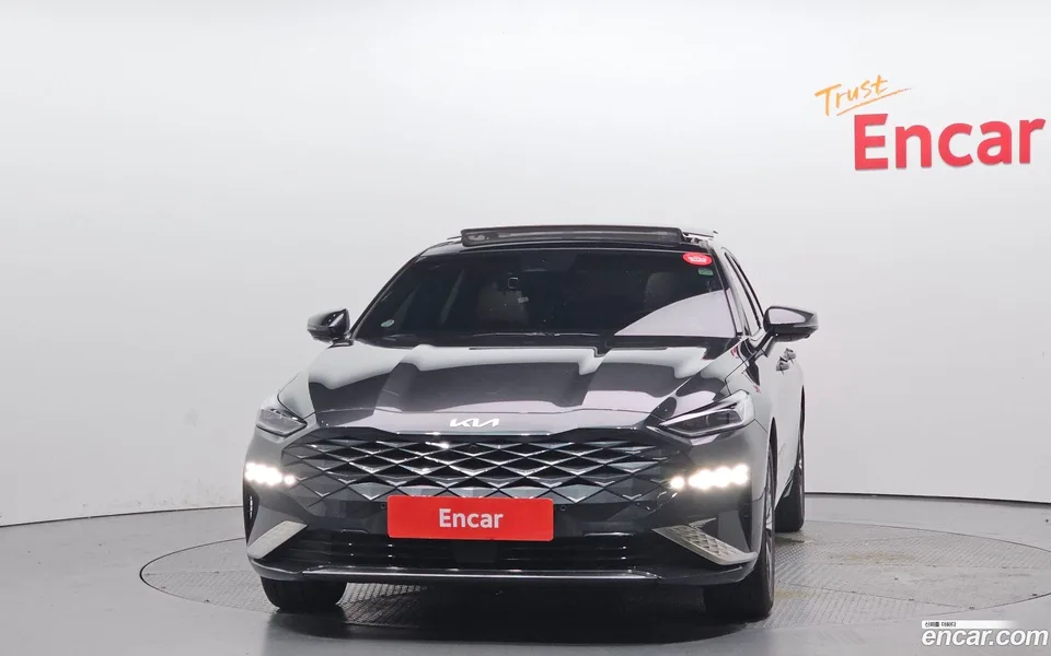 Kia K8 Hybrid 2023 — миниатюра 3