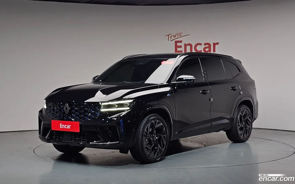 Renault Samsung Grand Koleos 1.5 E-TECH 2WD 2025 — фото 1, купить с доставкой в Москву