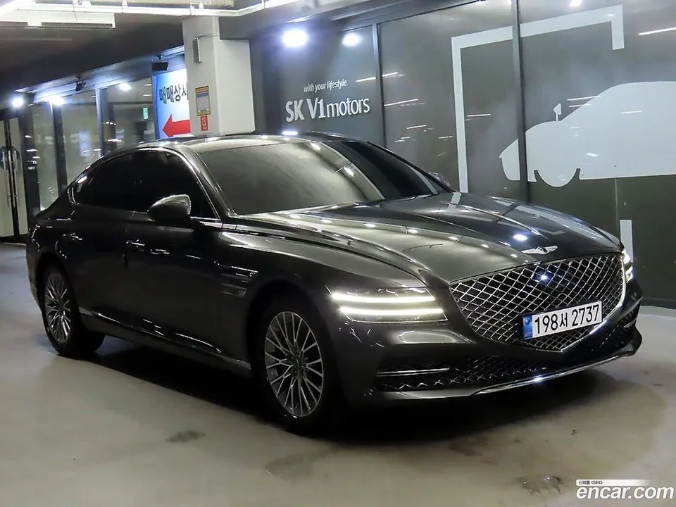 Genesis G80 2.5 AWD 2024 — фото 1, купить с доставкой в Москву