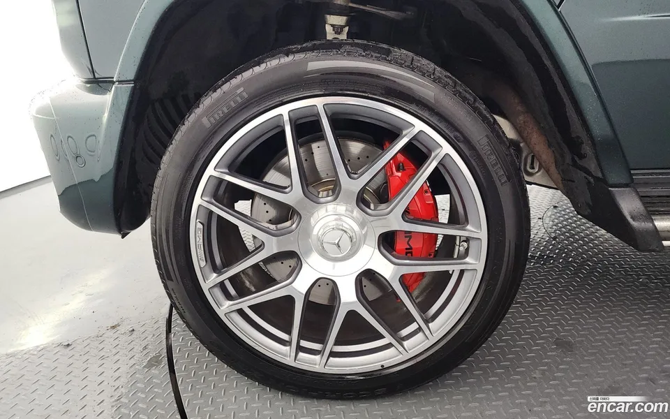 Mercedes-Benz G-Class (W463b) AMG G63 2023 — миниатюра 2