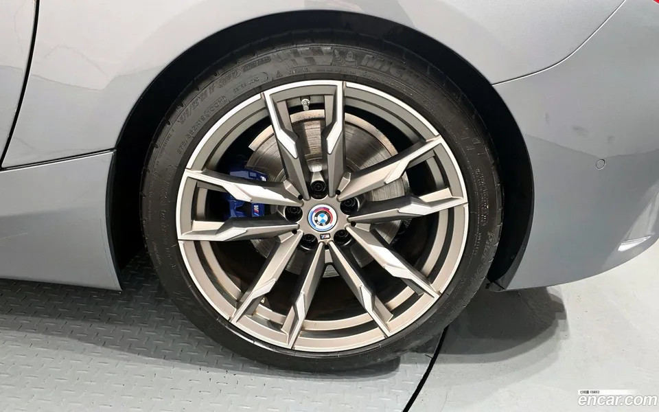 BMW Z4 M40i 2023 — миниатюра 2