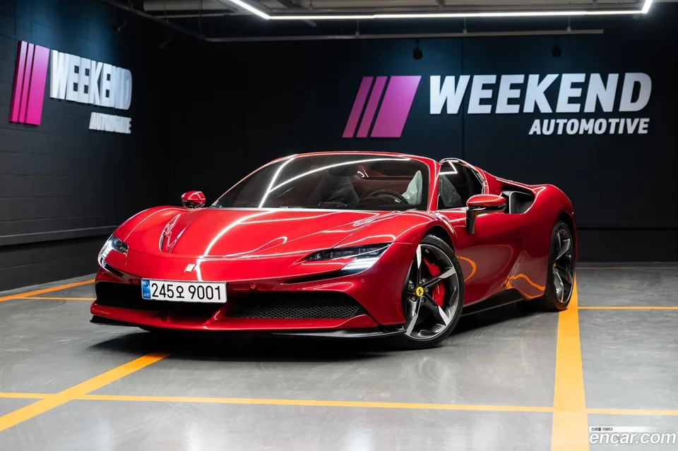 Ferrari SF90 Spider 4.0 2025 — фото 1, купить с доставкой в Москву
