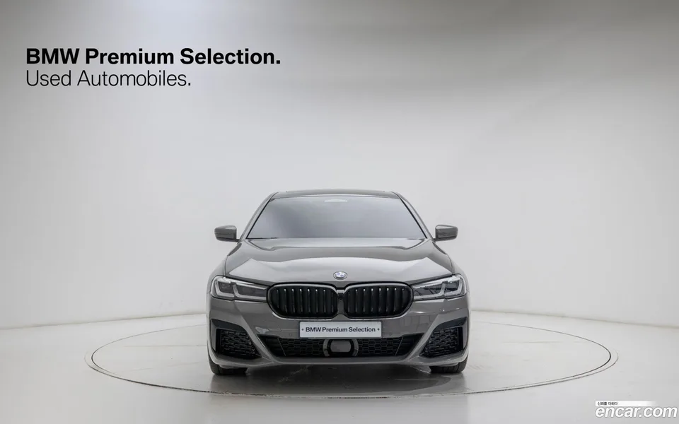 BMW 5 Series 520i M 2022 — миниатюра 3