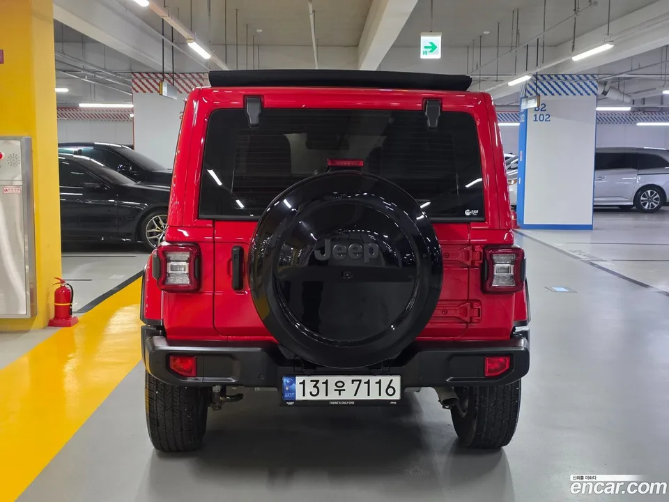 Jeep Wrangler 2.0 4 4xe 2023 — миниатюра 4