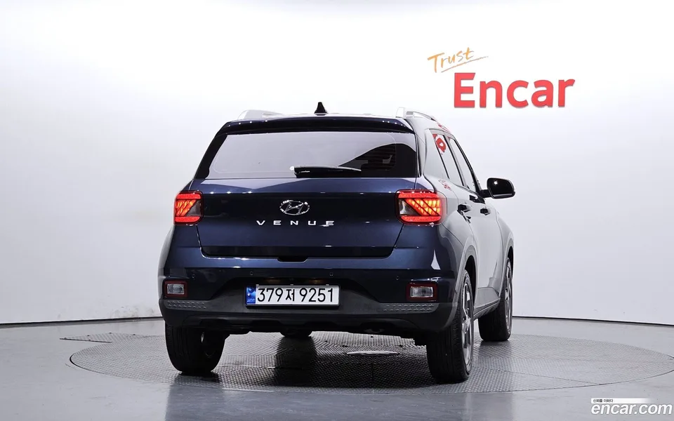 Hyundai Venue 1.6 2023 — миниатюра 4