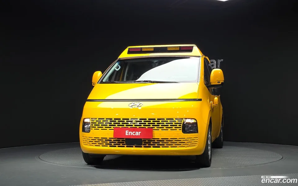 Hyundai Staria L3.5 2022 — миниатюра 3
