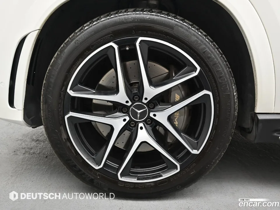 Mercedes-Benz GLE-Class AMG GLE53 4MATIC+ 2022 — миниатюра 2