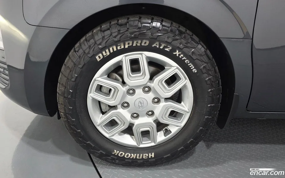 Hyundai Staria L3.5 3 2022 — миниатюра 2