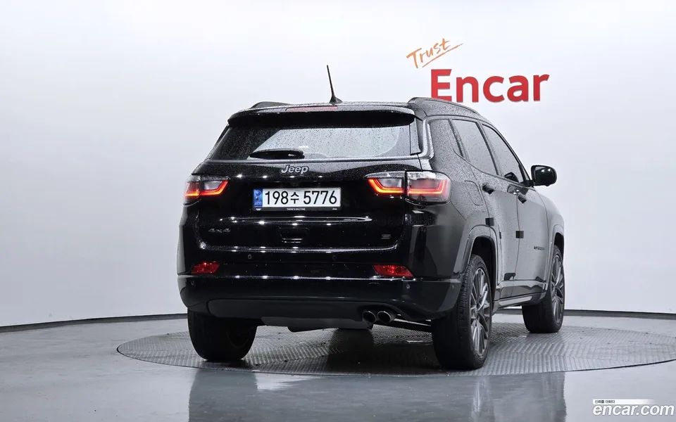 Jeep Compass S2.4 AWD 2022 — миниатюра 4