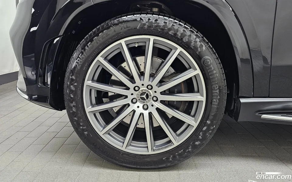 Mercedes-Benz GLS-Class GLS400d 4MATIC 2023 — миниатюра 2
