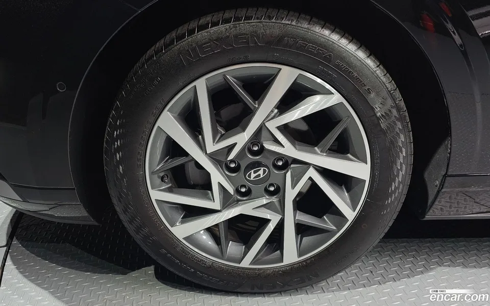 Hyundai Grandeur Hybrid 2024 — миниатюра 2