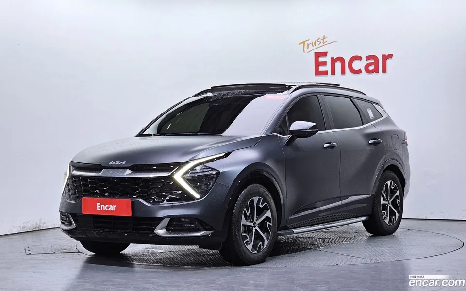 Kia Sportage Hybrid 4WD 2022 — фото 1, купить с доставкой в Москву
