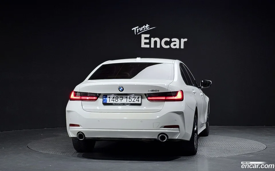 BMW 3 Series 320i 2023 — миниатюра 4