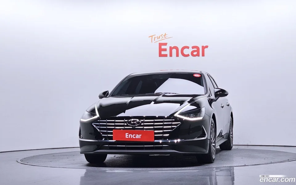 Hyundai Sonata Hybrid 2023 — миниатюра 3