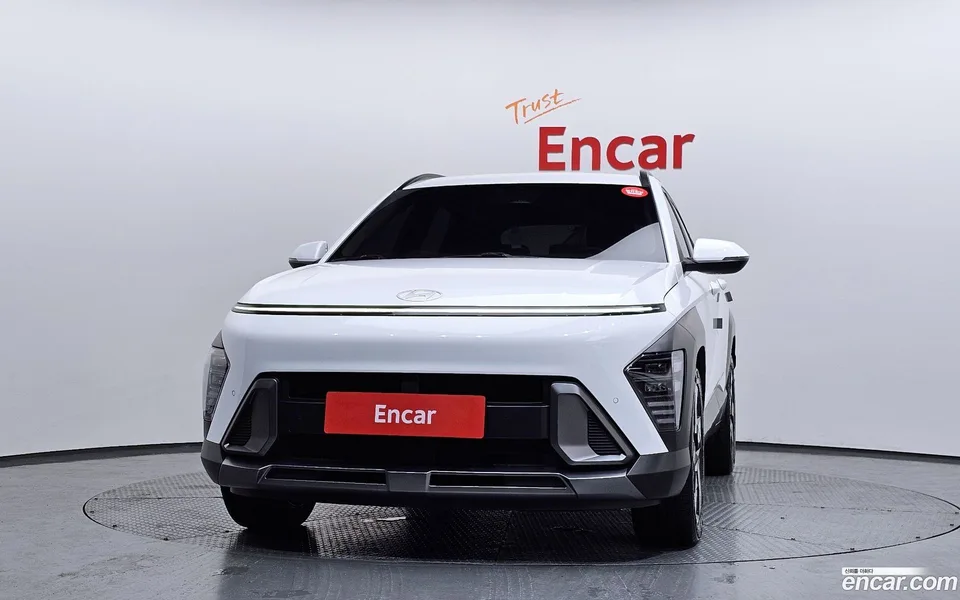Hyundai Kona 2.0 2WD 2023 — миниатюра 3