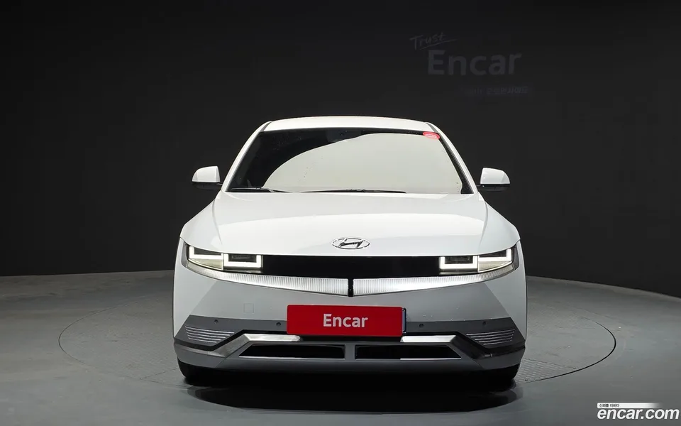 Hyundai Ioniq 5 2024 — миниатюра 3