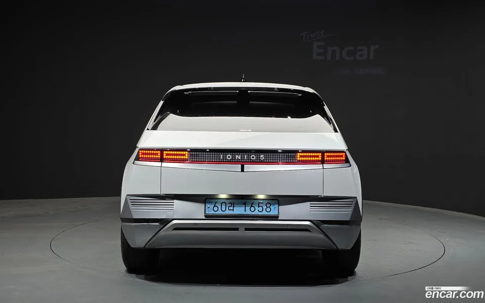 Hyundai Ioniq 5 2024 — миниатюра 4