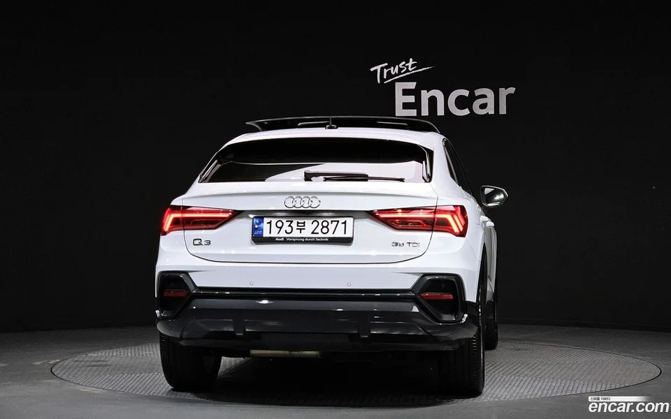 Audi Q3 35 TDI 2023 — миниатюра 4