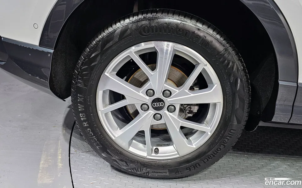 Audi Q3 35 TDI 2023 — миниатюра 5