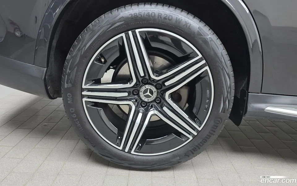 Mercedes-Benz GLC-Class GLC300 4MATIC 2023 — миниатюра 5