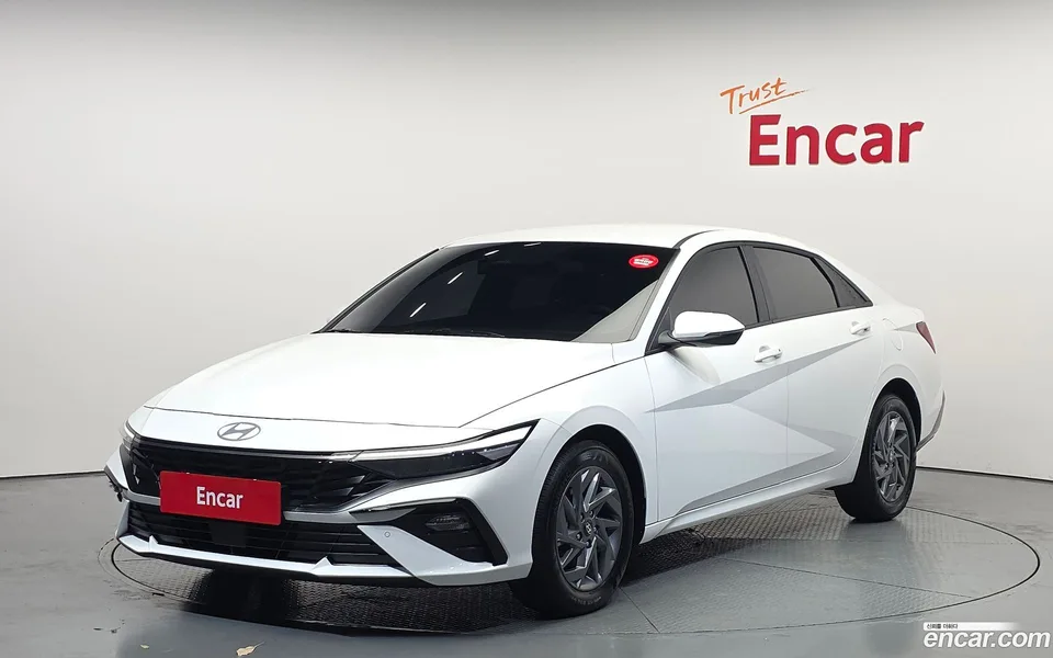 Hyundai Avante CN7 1.6 2025 — фото 1, купить с доставкой в Москву