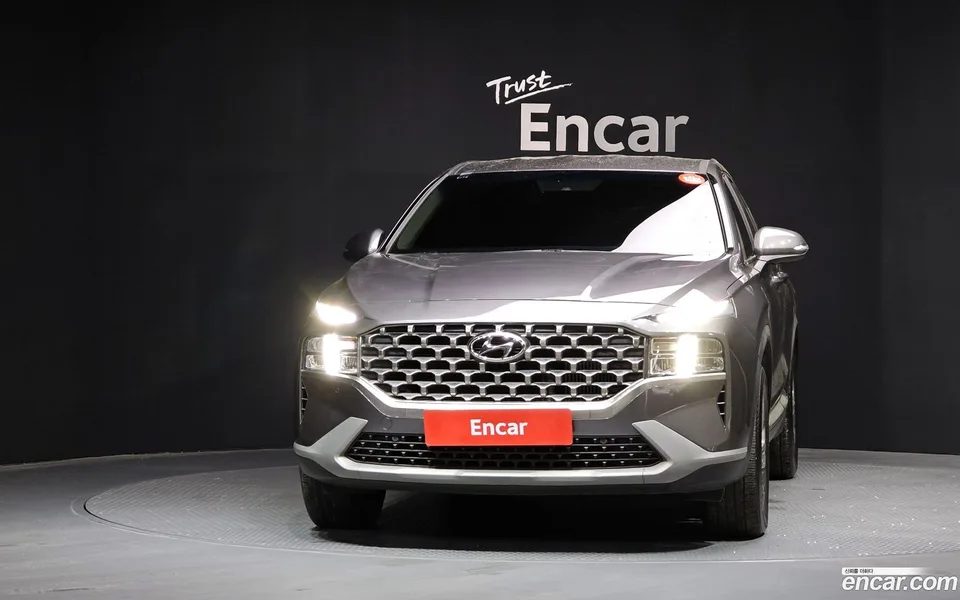 Hyundai SantaFe 2.5T 2WD 2023 — миниатюра 3