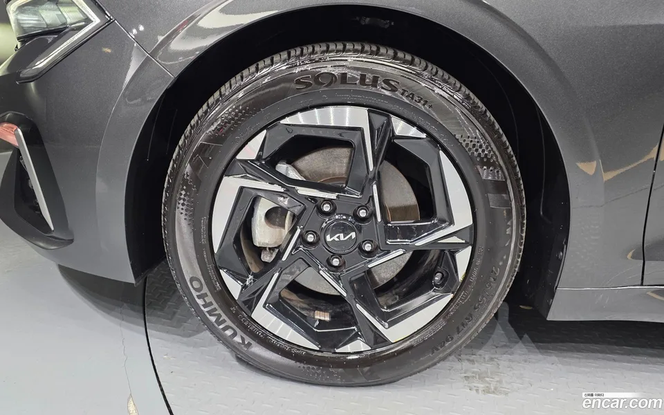 Kia K5 2.0 2024 — миниатюра 5