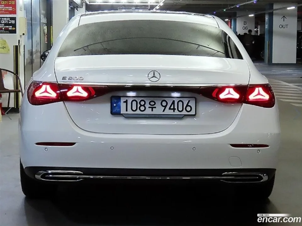 Mercedes-Benz E-Class E200 2024 — миниатюра 2