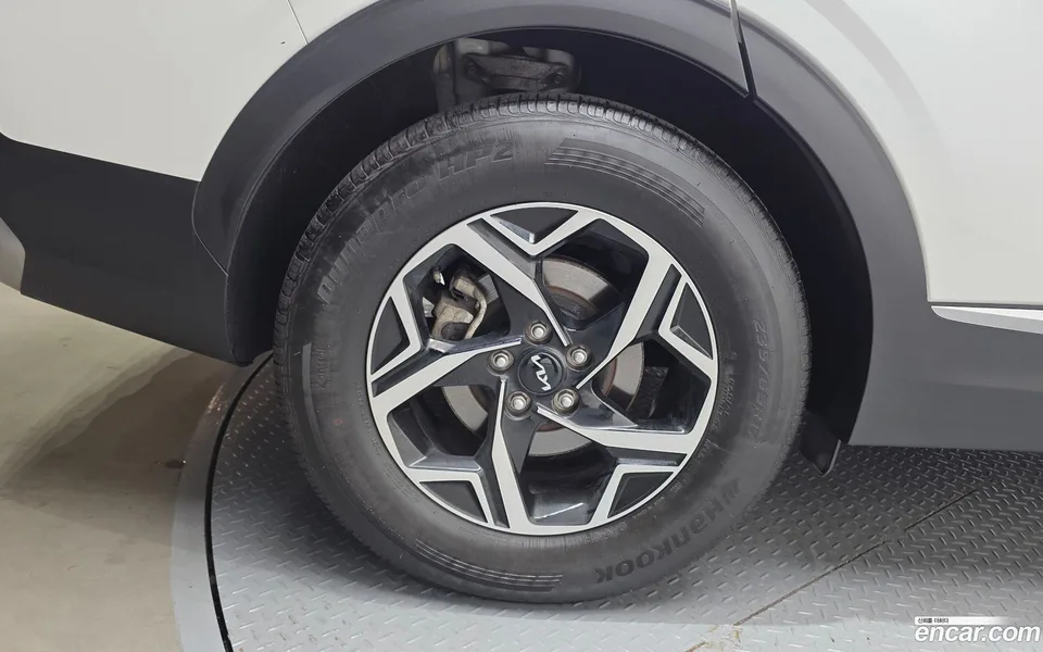 Kia Sportage 1.6 2WD 2024 — миниатюра 5