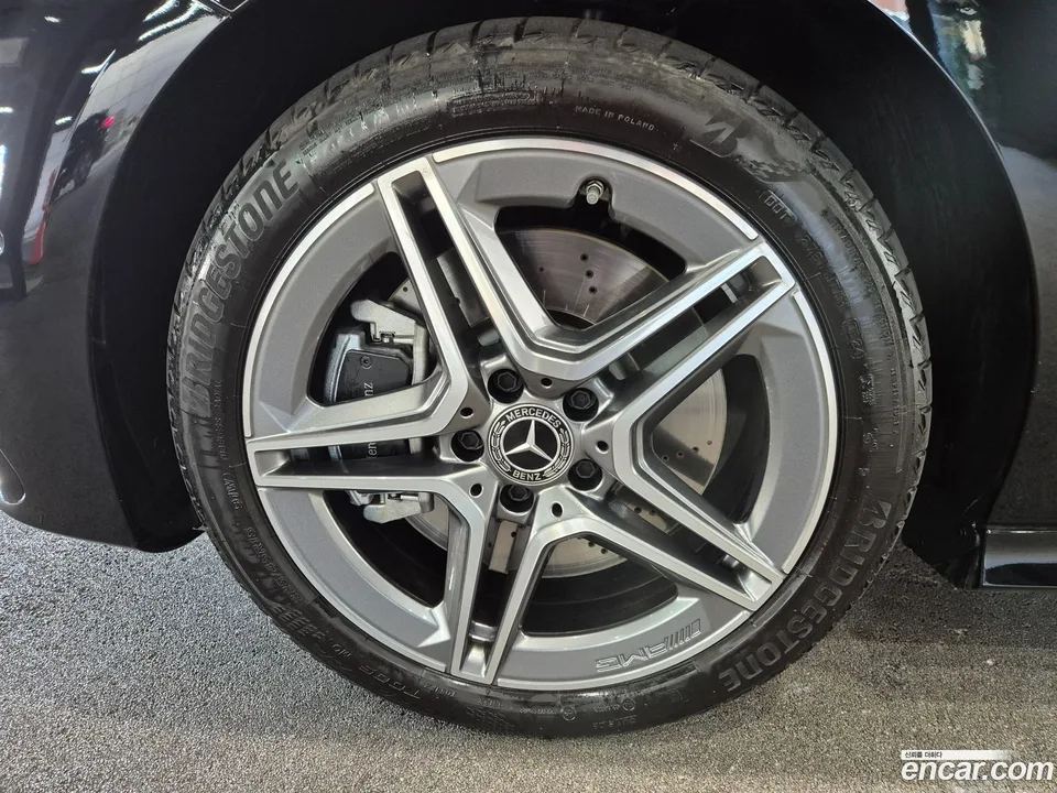 Mercedes-Benz CLA-Class CLA250 4MATIC 2025 — миниатюра 2