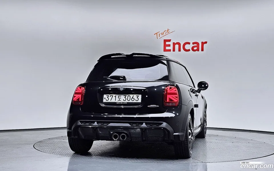 MINI Cooper S JCW 2023 — миниатюра 4