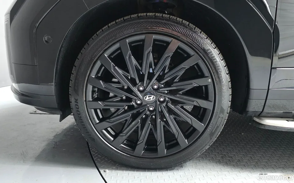 Hyundai SantaFe 2.5T 2WD 2023 — миниатюра 5