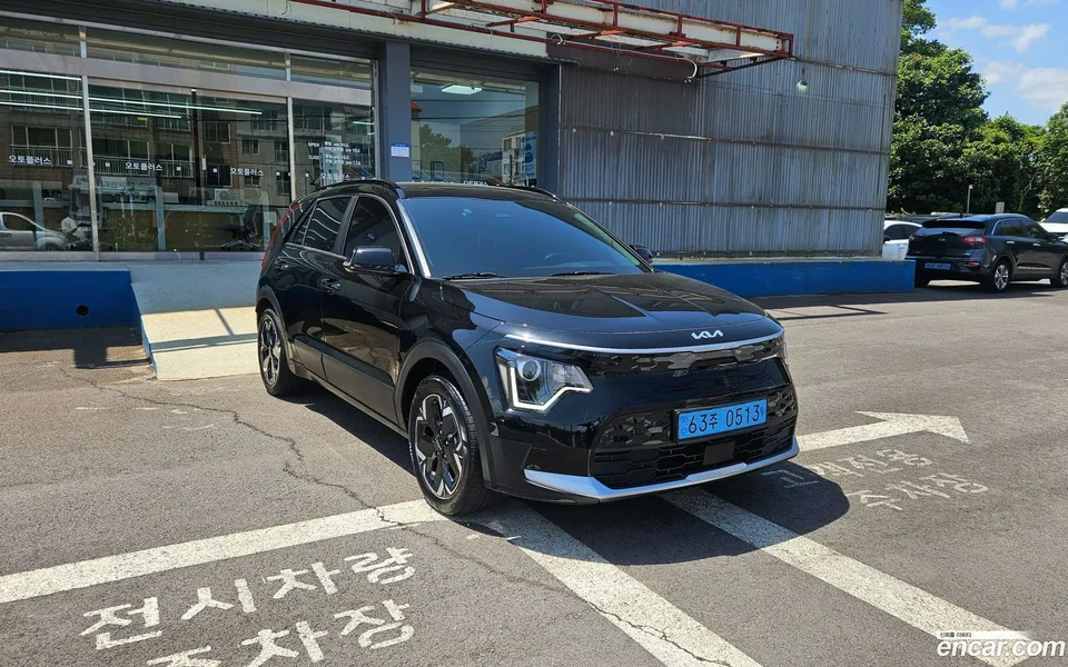 Kia Niro EV 2023 — миниатюра 3