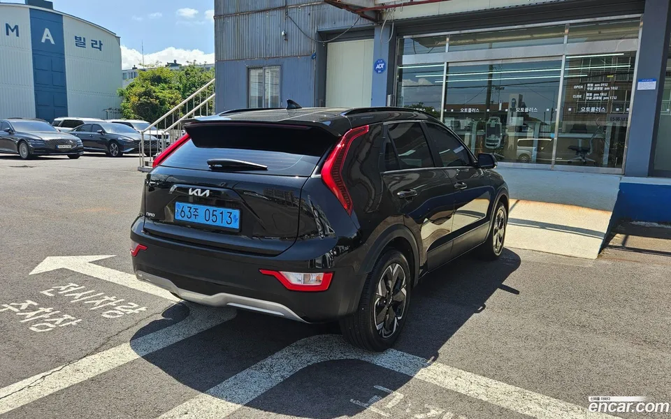 Kia Niro EV 2023 — миниатюра 4