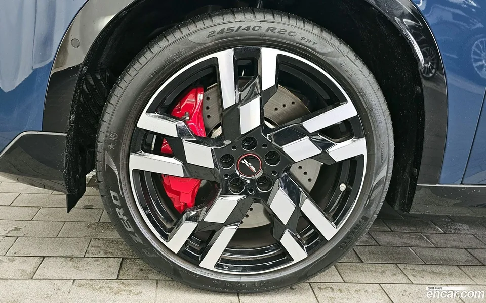 MINI Cooper S Countryman ALL4 JCW 2025 — миниатюра 5