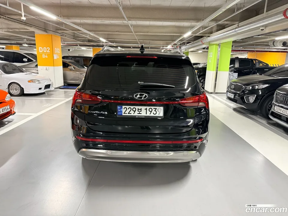 Hyundai SantaFe 2.5T 2WD 2023 — миниатюра 5