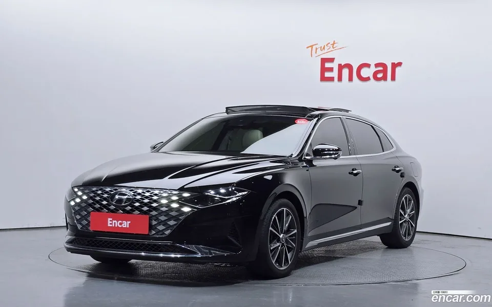 Hyundai Grandeur IG 2.5 2022 — фото 1, купить с доставкой в Москву