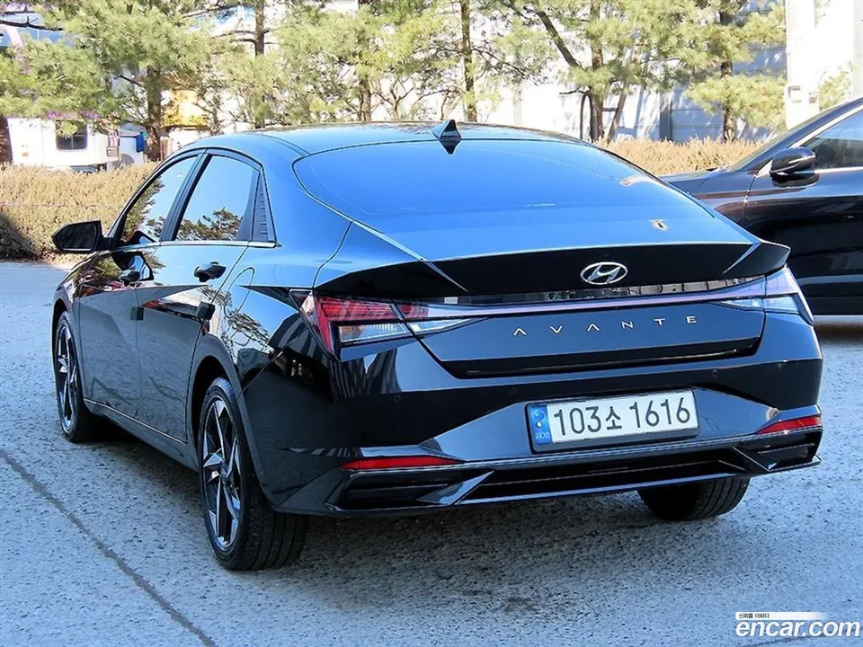 Hyundai Avante 1.6 2022 — миниатюра 3