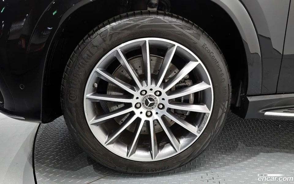 Mercedes-Benz GLE-Class GLE450 4MATIC 2025 — миниатюра 2