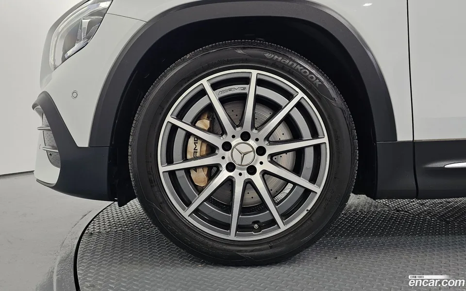 Mercedes-Benz GLB-Class AMG GLB35 4MATIC 2022 — миниатюра 2