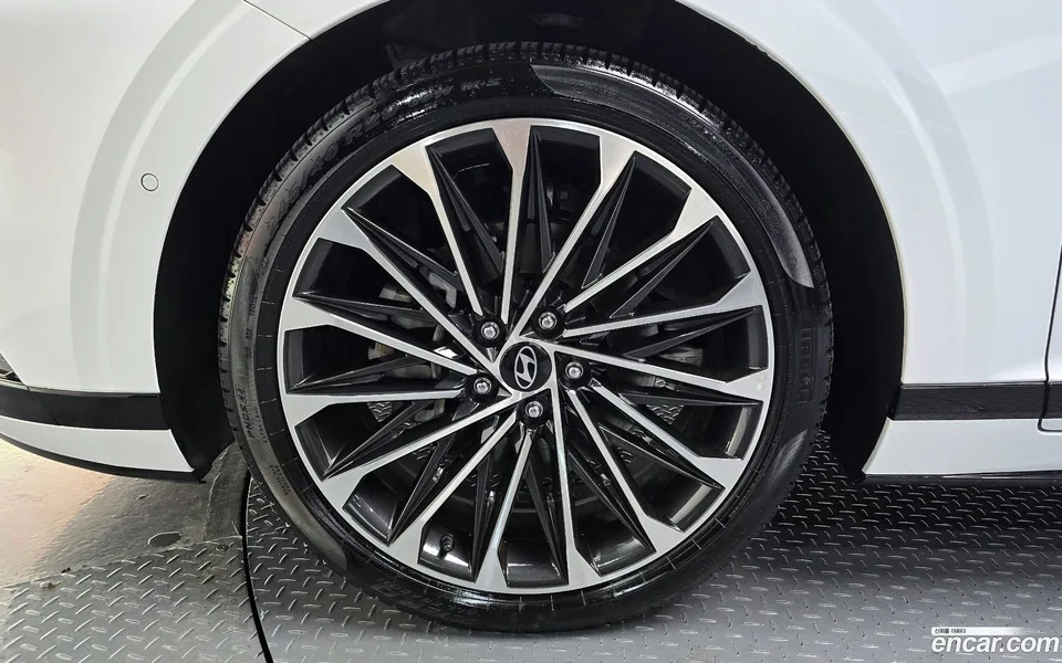 Hyundai Grandeur 2.5 2WD 2023 — миниатюра 5