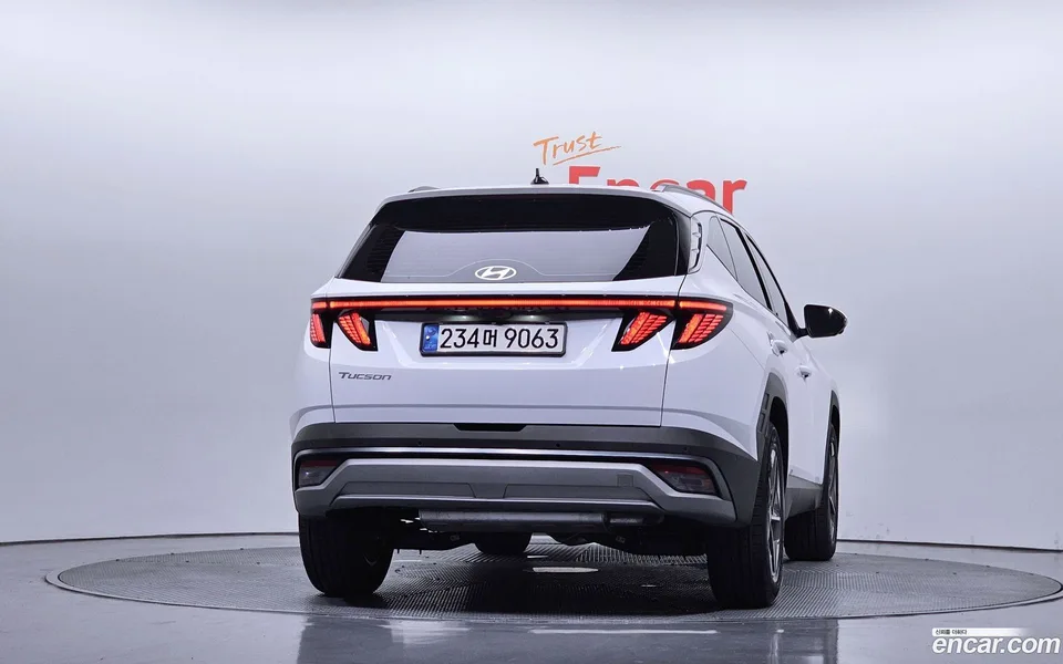 Hyundai Tucson Hybrid NX4 HEV 1.6 2WD 2024 — миниатюра 4